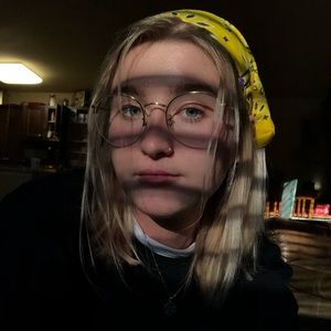 Meet your Posher, Allie